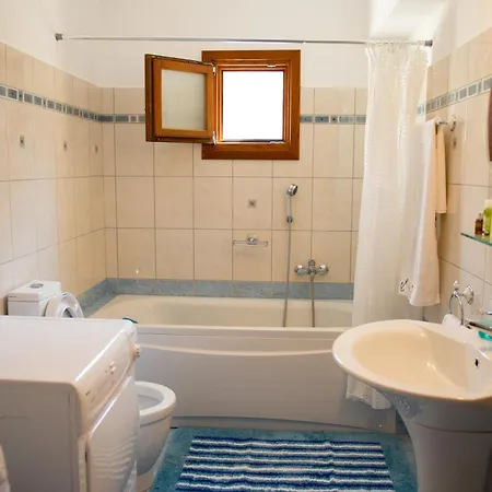 Apartment Tholos Bay
