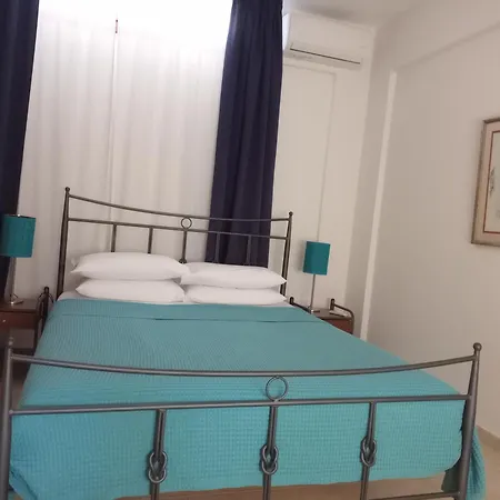 Tholos Bay Apartment *