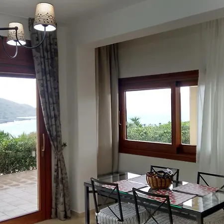 Tholos Bay